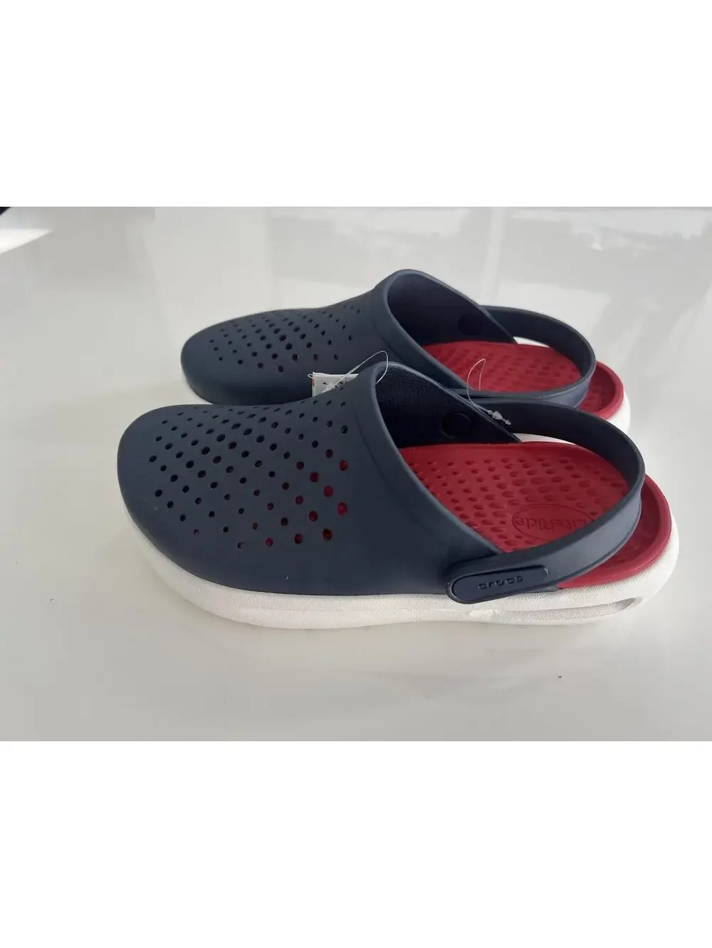 Crocs Inmotion Clogs Men's 8 Womens 10 Navy Blue White Red - Picture 7 of 9